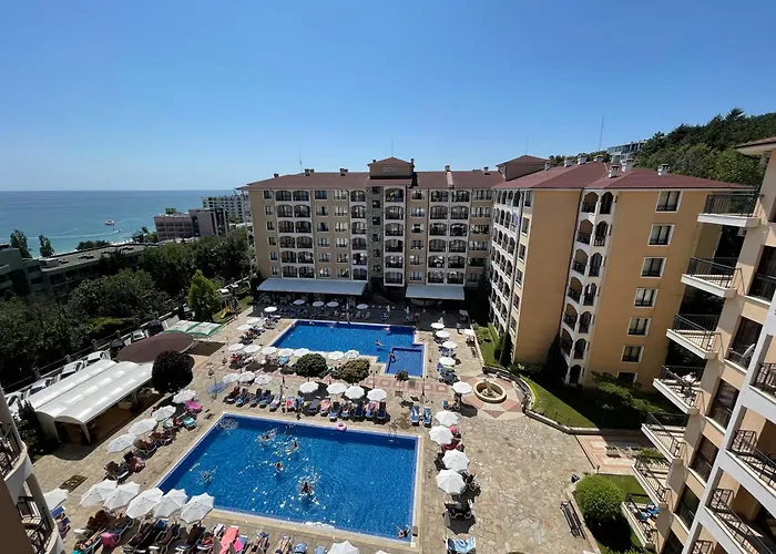 Spacious Seaview Apartments, 100m To The * Nisipurile de Aur