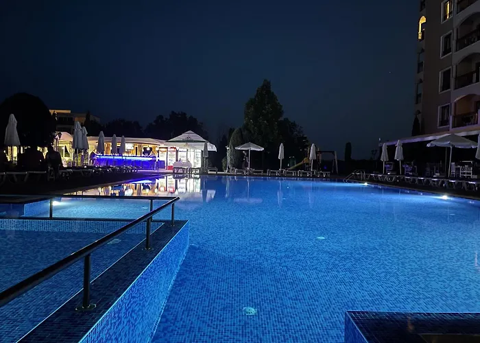 Spacious Seaview Apartments, 100m To The Apartament